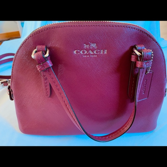 ❌SOLD❌Authentic Coach crossbody bag - Picture 2 of 11